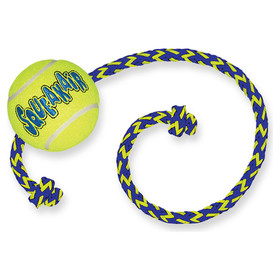 Abbildung KONG AirDog Squeaker Tennis Ball mit Seil