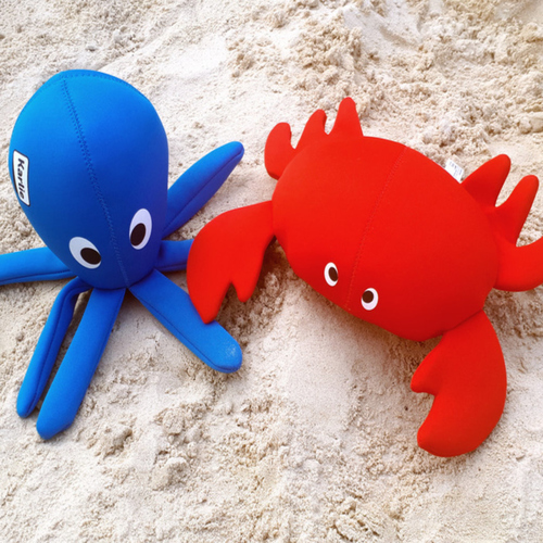 weitere Abbildung Karlie Neopren Hundespielzeug Crabsy rot