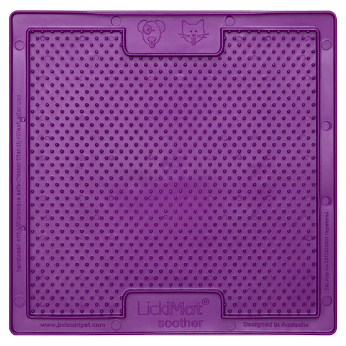 weitere Abbildung LickiMat Soother Cat purple
